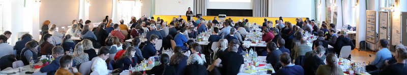 Gut besuchte Mensa zum 35. Jubiläum des Bernburger Winterseminars Arznei- und Gewürzpflanzen 2025